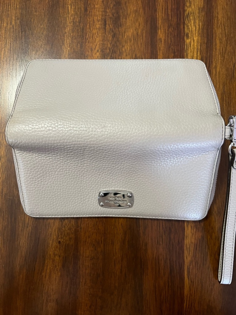 Michael Kors Leather Wallet/Wristlet - Picture 9 of 14